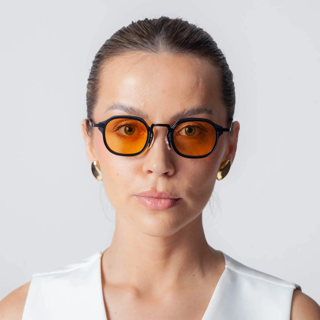 Óculos de Sol Gatinho com Proteção UV400 Laranja – LUMAVI Santorini