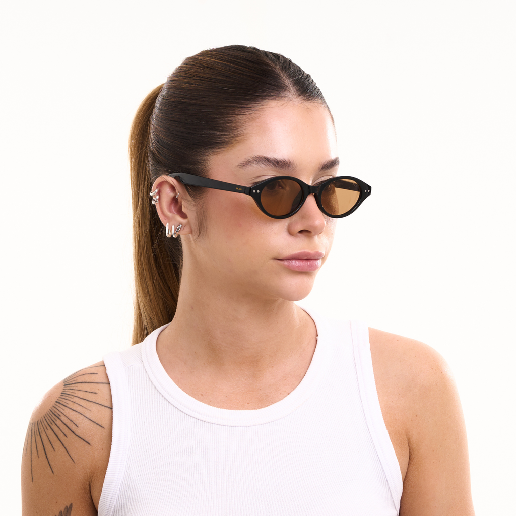 Óculos de Sol Clássicos com Proteção UV400 Preto/Marrom – LUMAVI Veneza